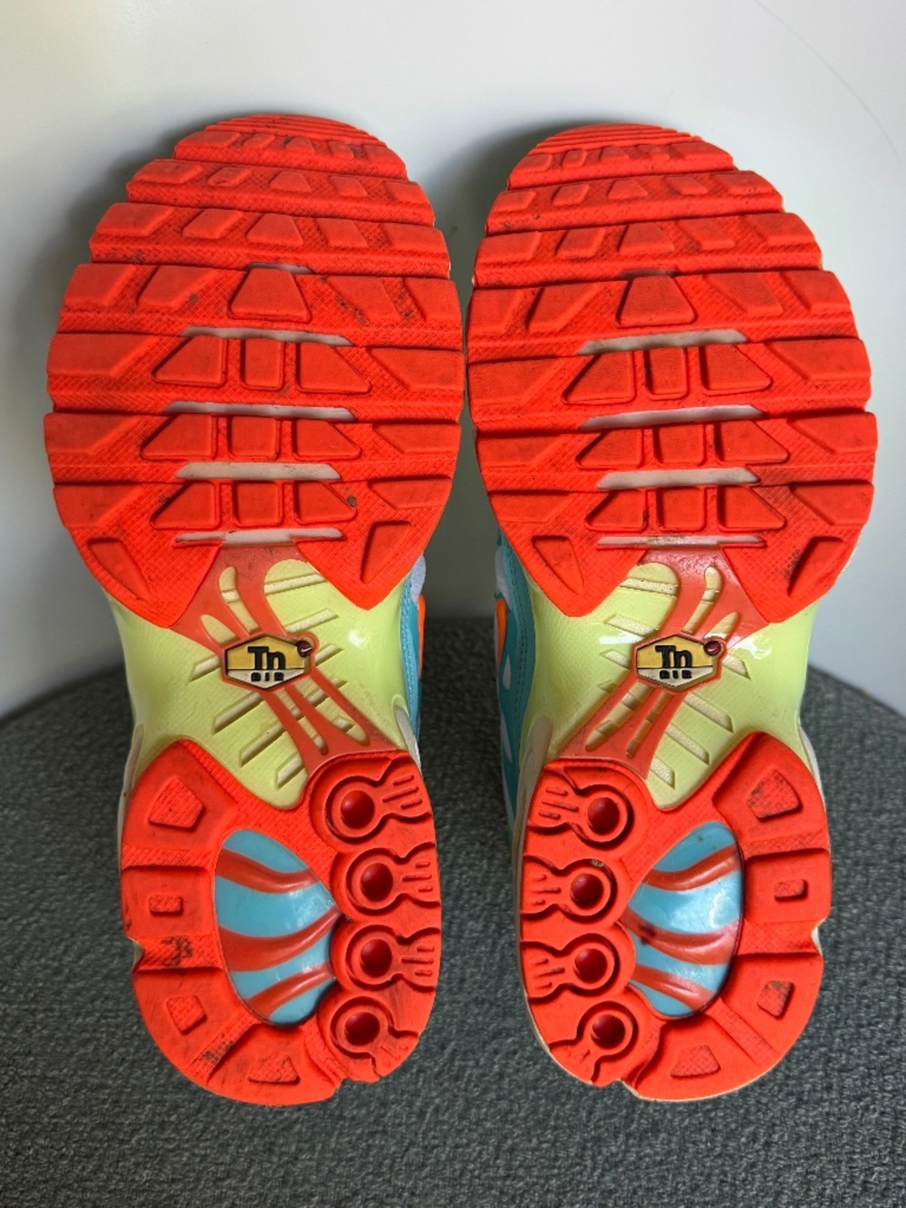 Nike Air TN Blue White Yellow Athletic Running Sneakers - Picture 7 of 10